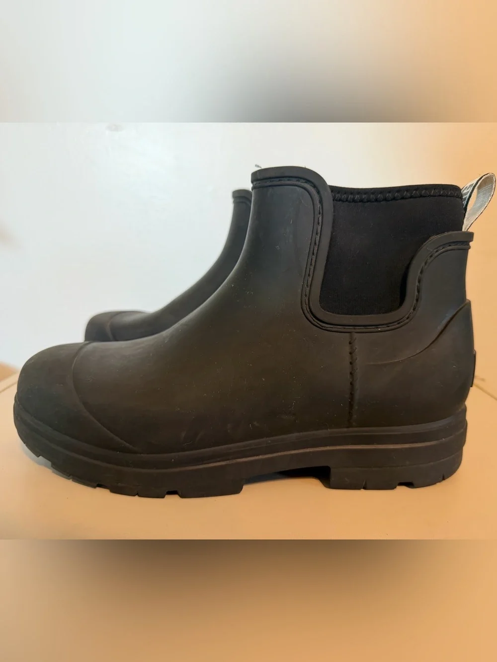 UGG Droplet Waterproof Rain Boots - Women’s Size 9 - Black
